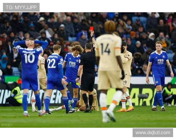 切尔西三人组考虑夏季转会暗示疲惫迹象 切尔西三人组考虑夏季转会暗示疲惫迹象